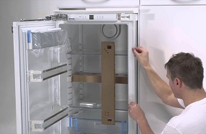 Установка встраиваемого холодильника в Семилуки